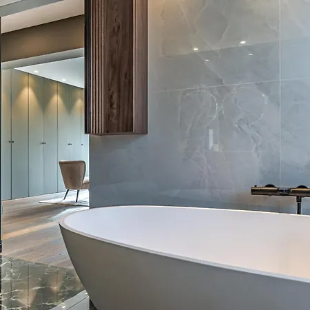 Karine By Terrys Homes 아파트 빌뇌브루베